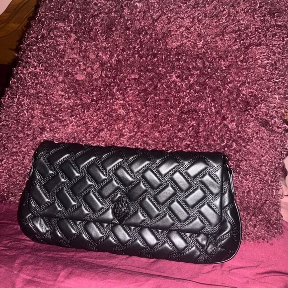 Elegant Black Quilted Clutch - Picture 1 of 8